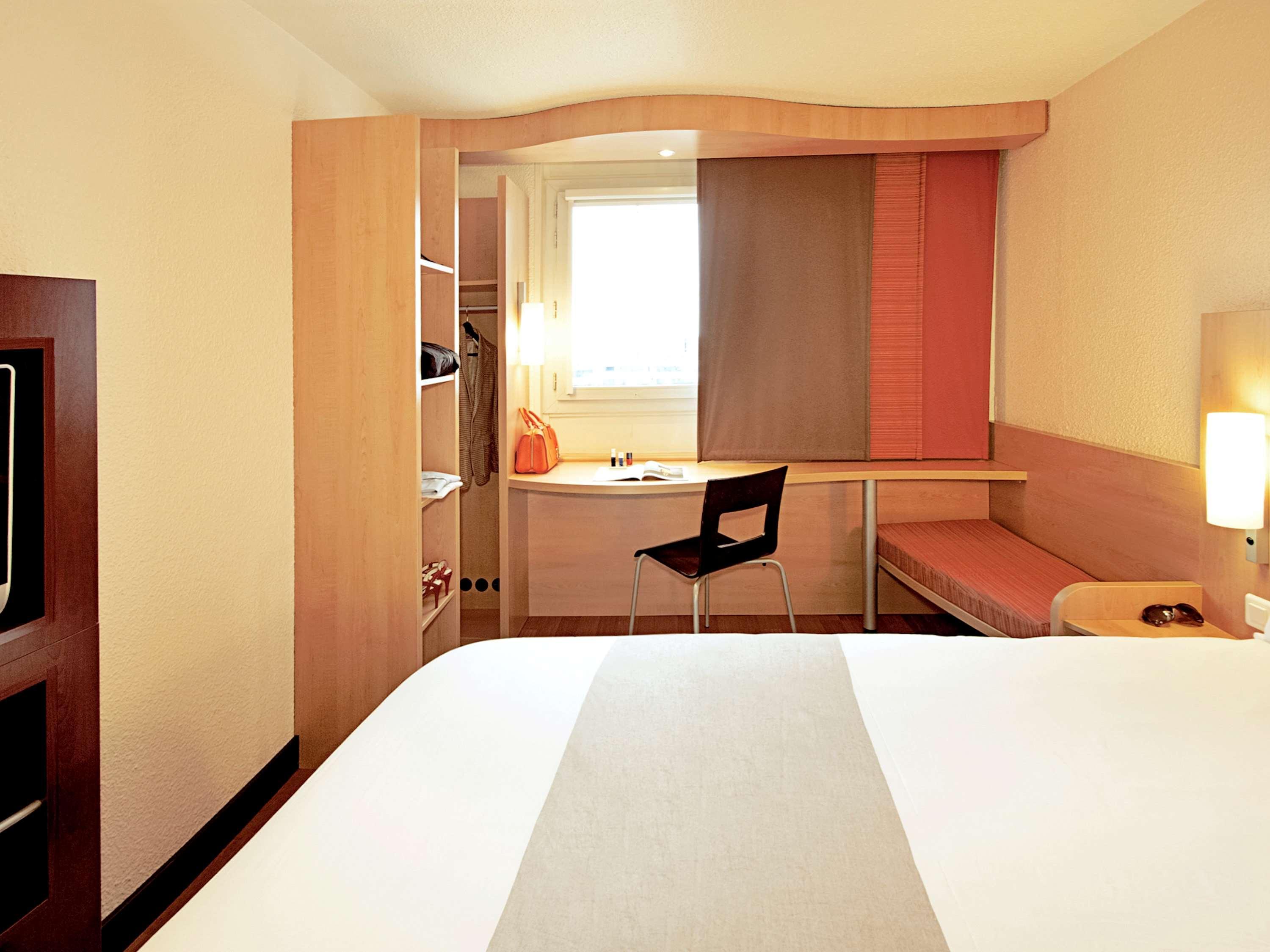 Hotel Ibis Montes Claros Shopping Zewnętrze zdjęcie