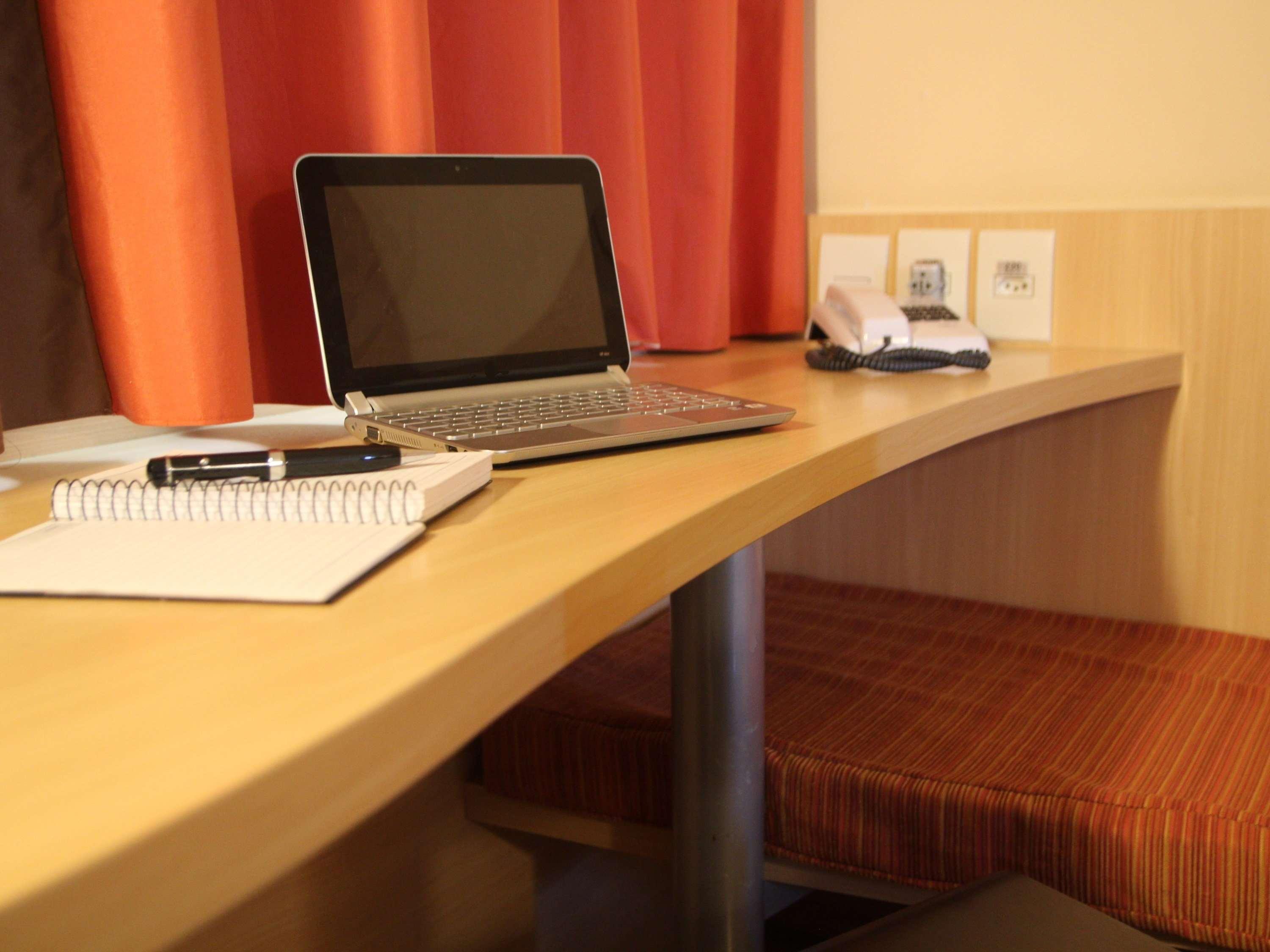 Hotel Ibis Montes Claros Shopping Zewnętrze zdjęcie