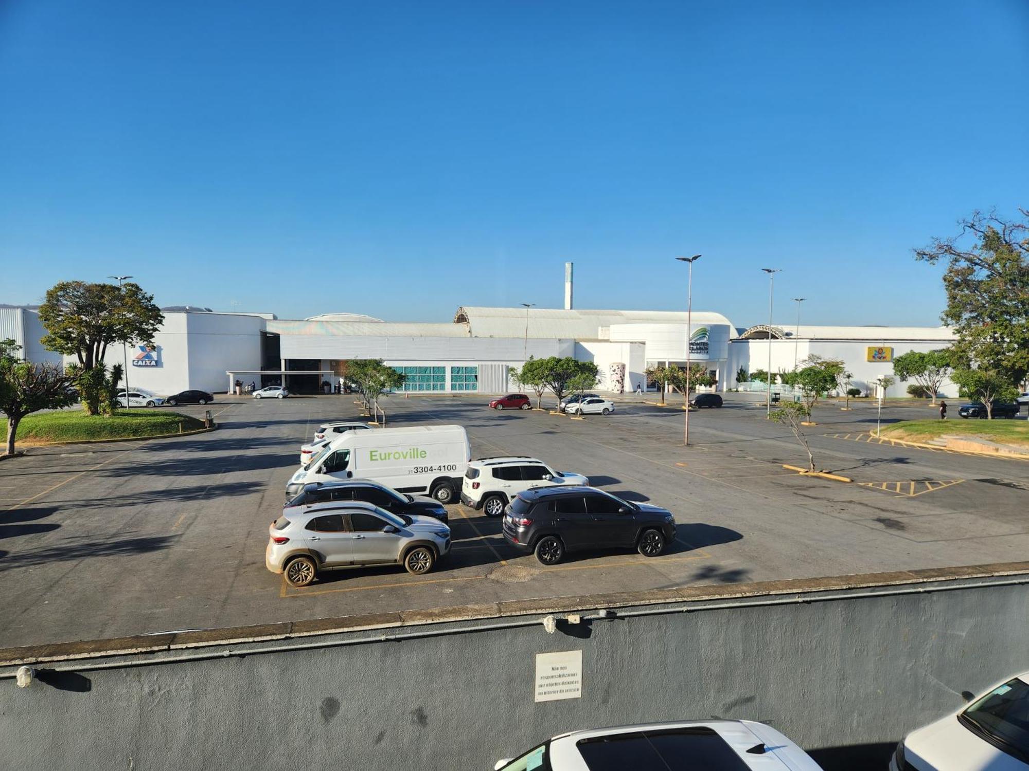 Hotel Ibis Montes Claros Shopping Zewnętrze zdjęcie