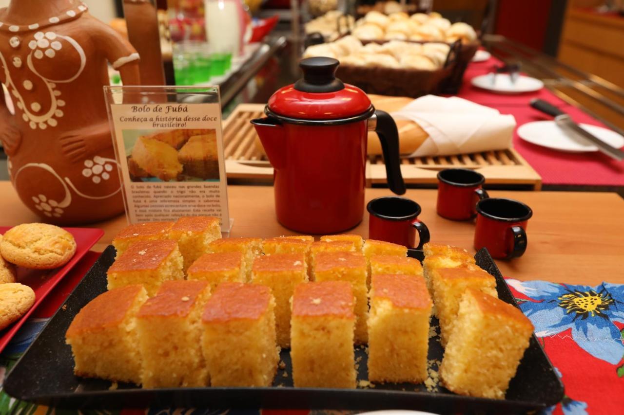 Hotel Ibis Montes Claros Shopping Zewnętrze zdjęcie
