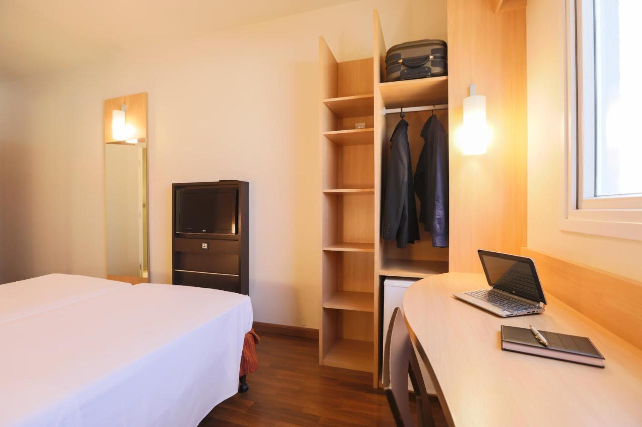 Hotel Ibis Montes Claros Shopping Zewnętrze zdjęcie